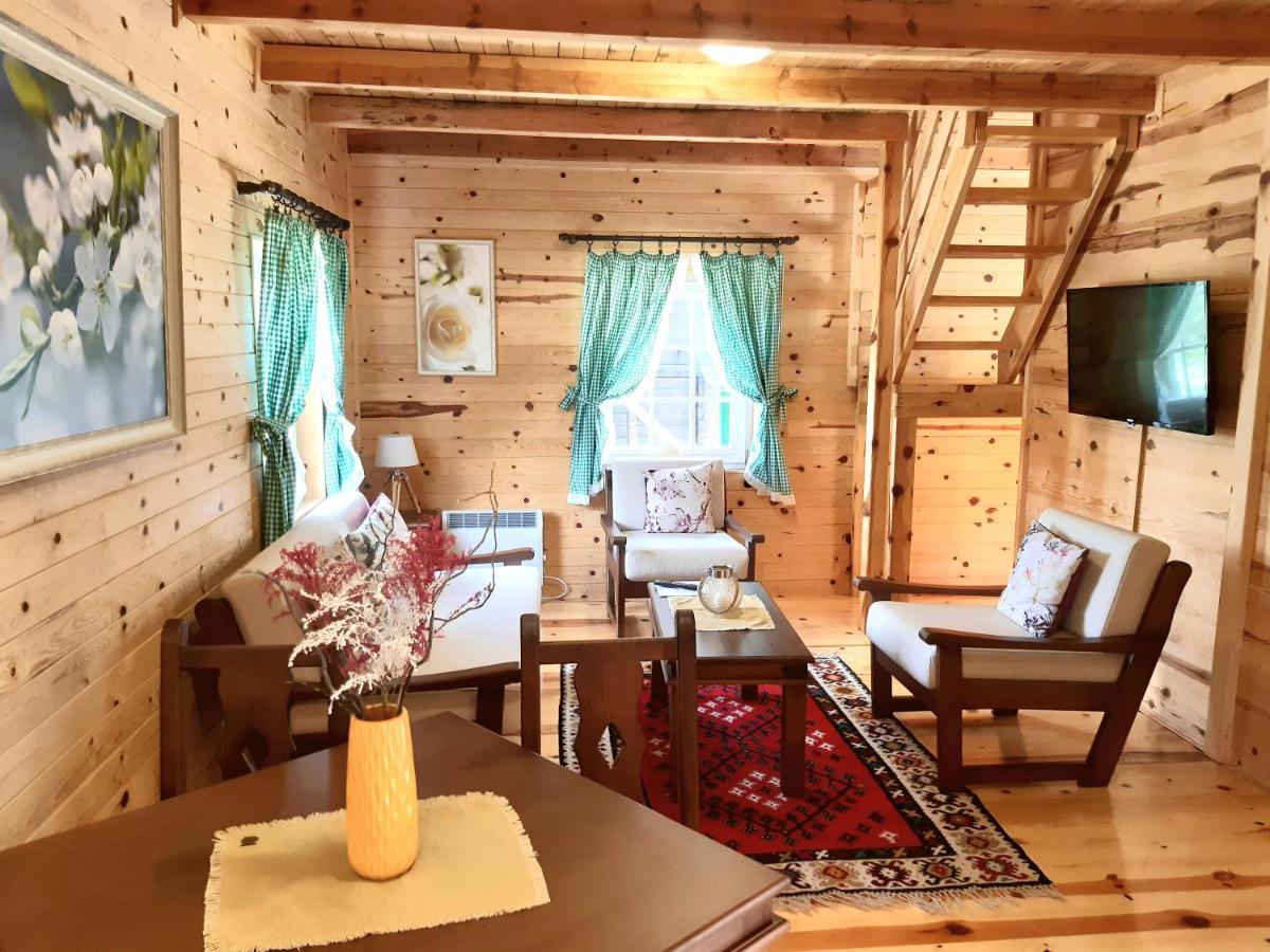 El Paso City, Zlatibor - Unique Wooden Cottages, Treehouse, Wild West Rooms, Accommodation 1-6 People Eksteriør billede