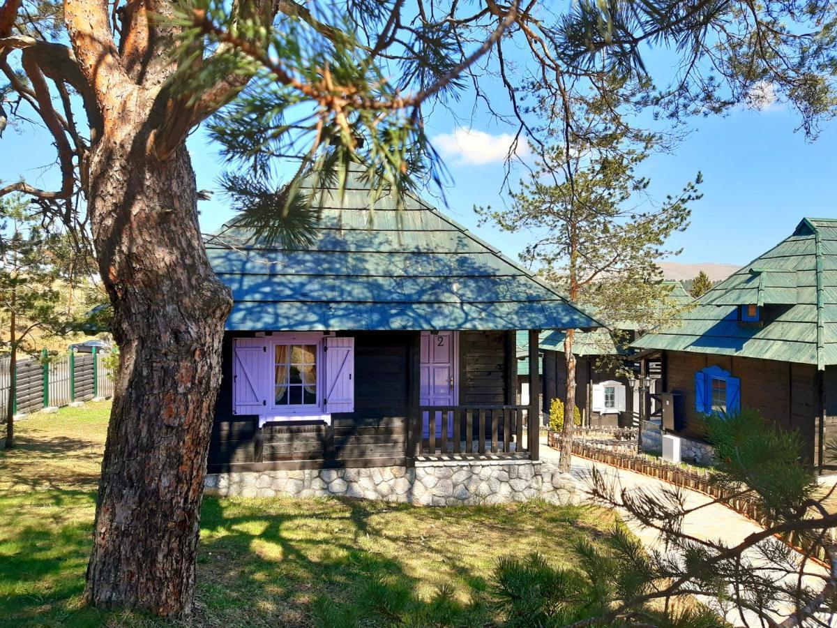 El Paso City, Zlatibor - Unique Wooden Cottages, Treehouse, Wild West Rooms, Accommodation 1-6 People Eksteriør billede