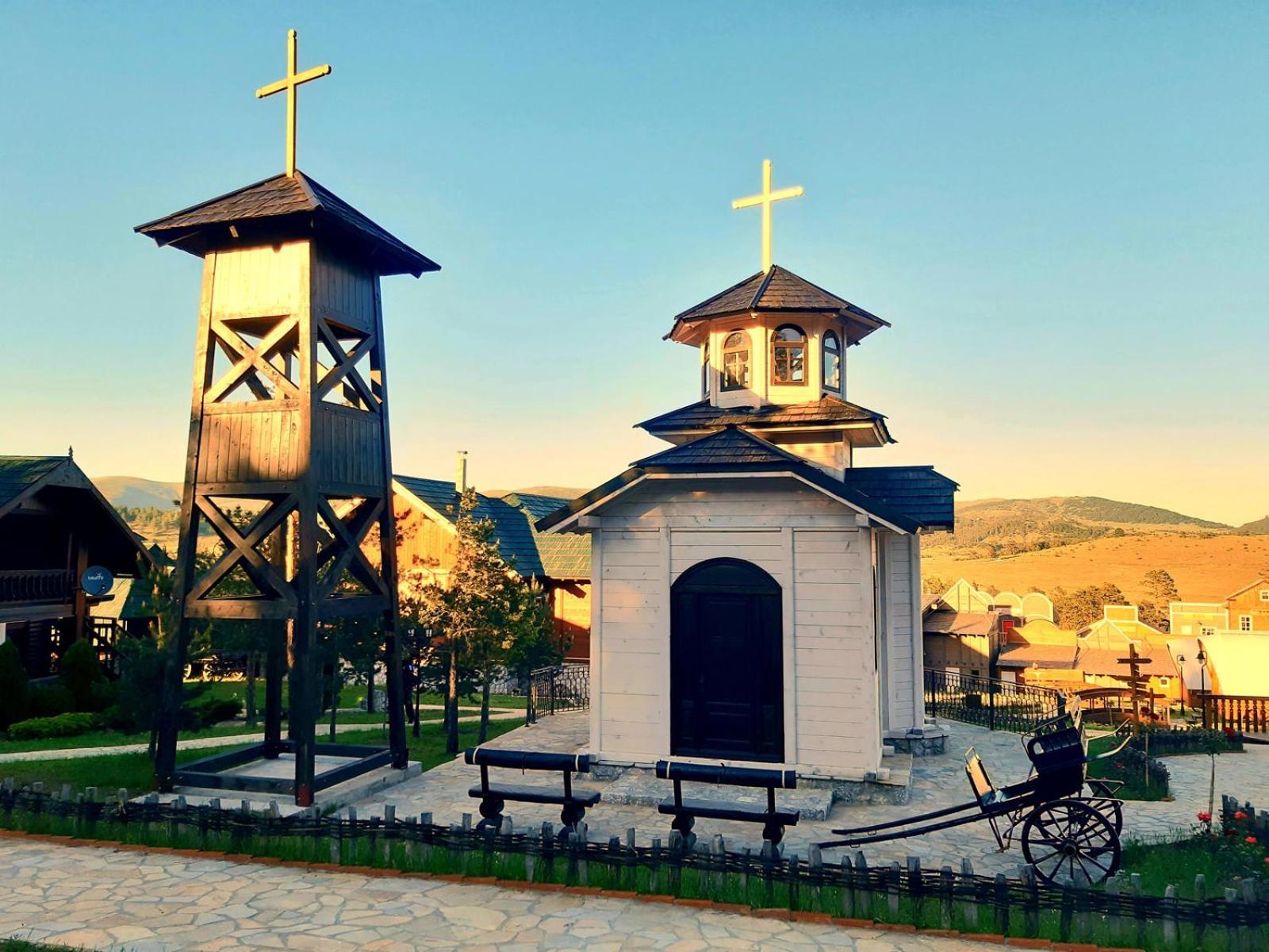El Paso City, Zlatibor - Unique Wooden Cottages, Treehouse, Wild West Rooms, Accommodation 1-6 People Eksteriør billede